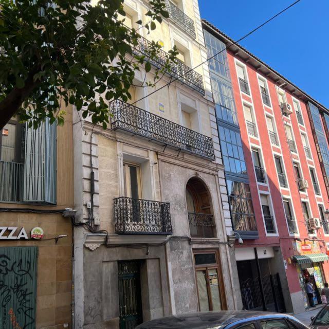 Inhome Madrid Buitenkant foto